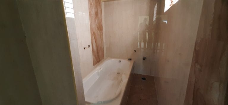 villa for sale in Saravanampatti