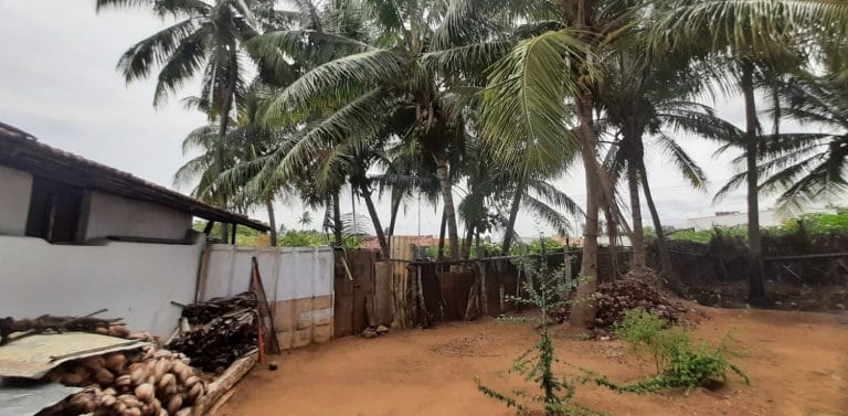 Investment property for sale in Aandakapalayam