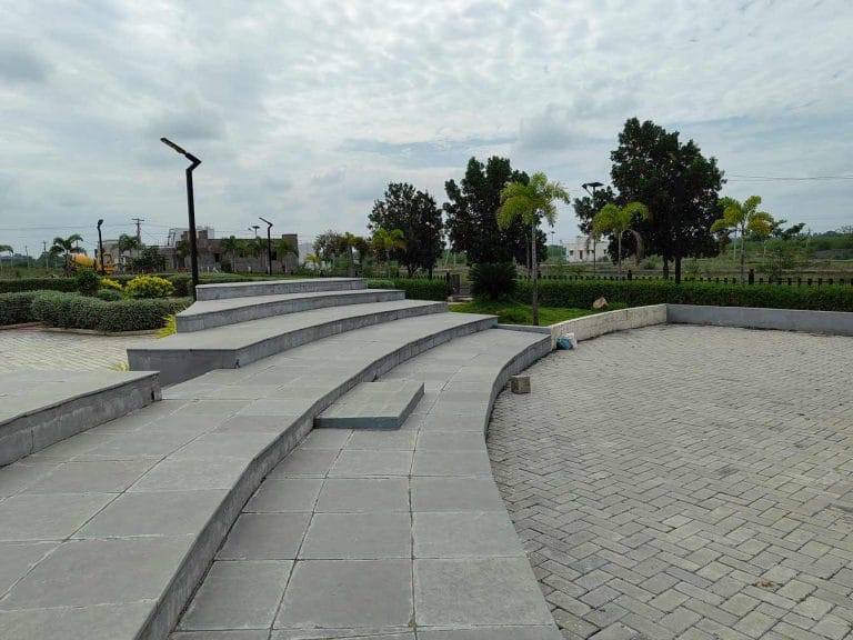 metro grand dtcp plots for sale open theater