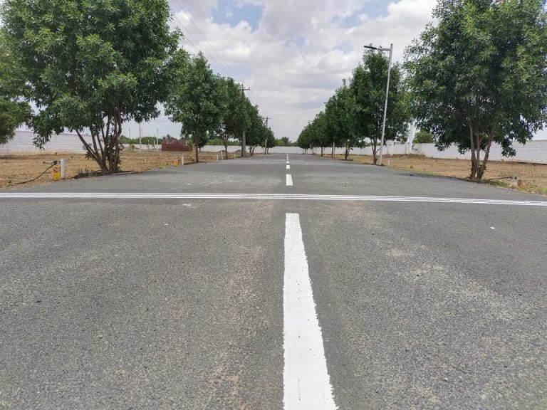 corner plot for sale in ponnaegoundenpudur 4