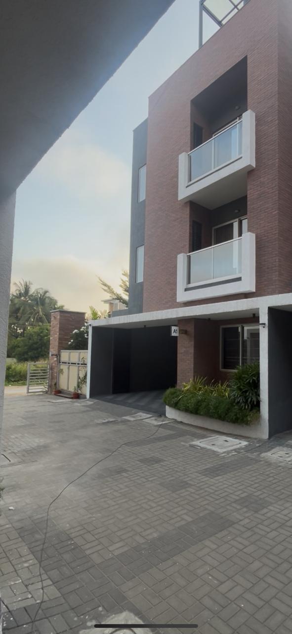 luxury gated community villa for sale 11